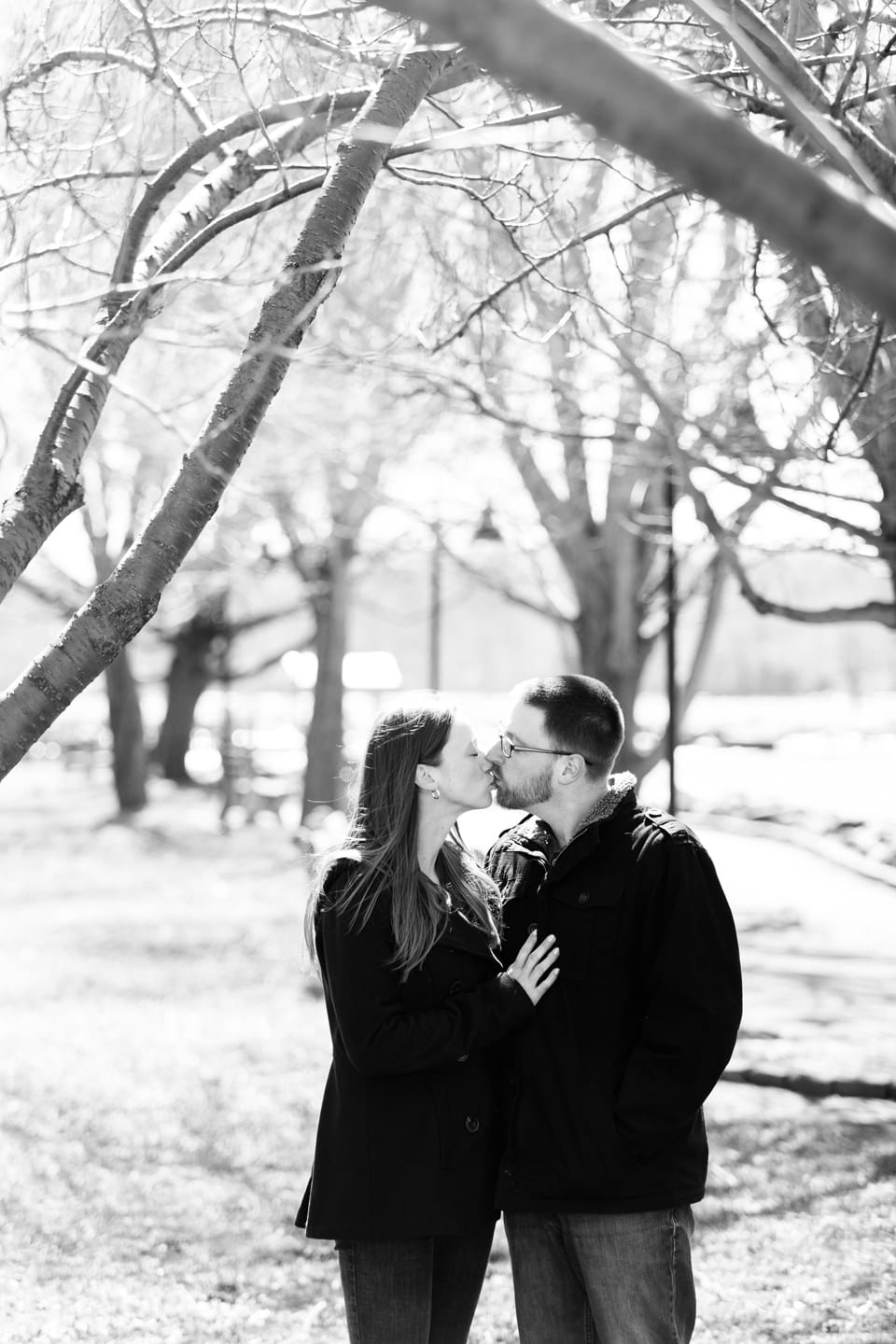 cold-spring-ny-engagement-photos_028