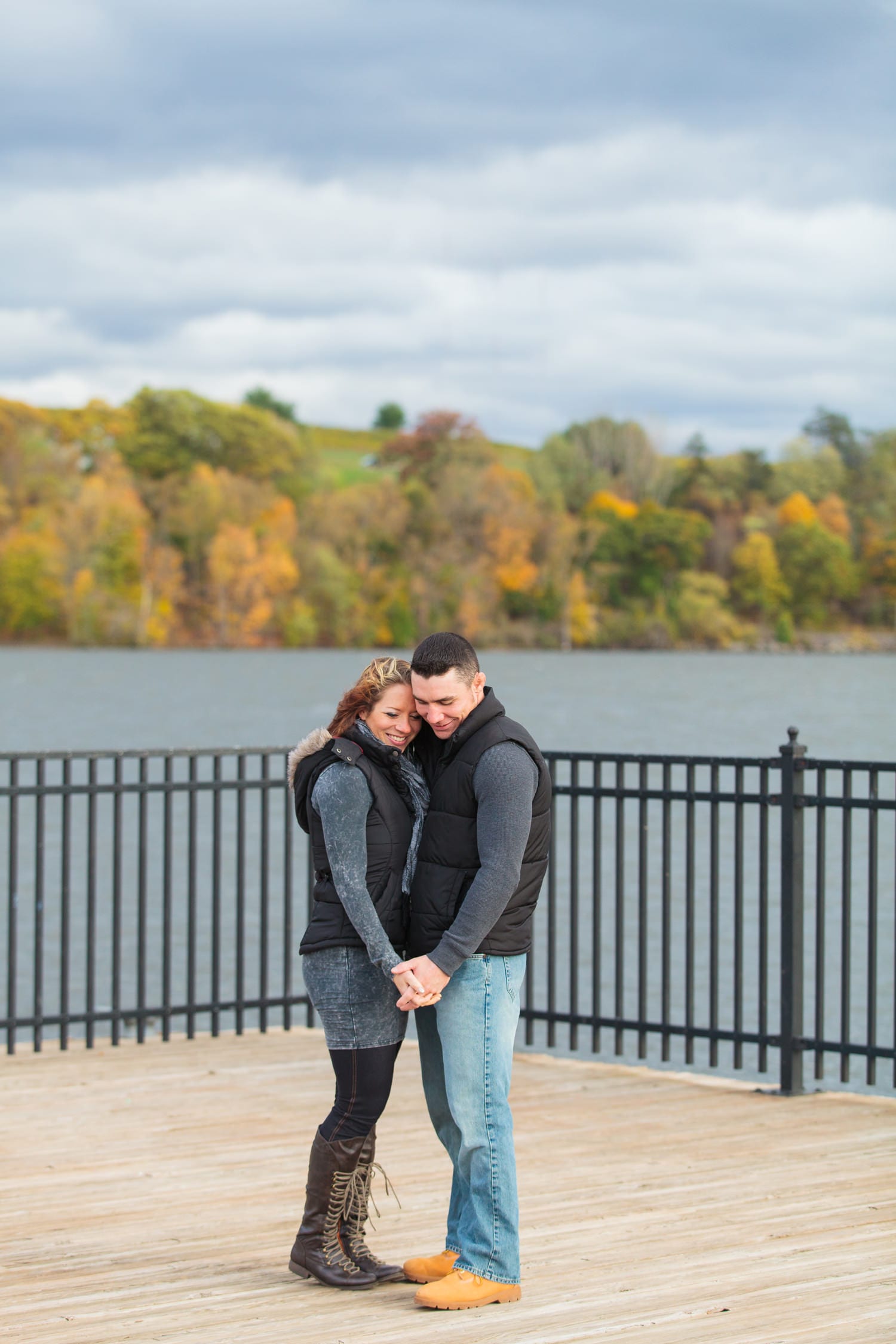 005-catskill_point_engagement_photography